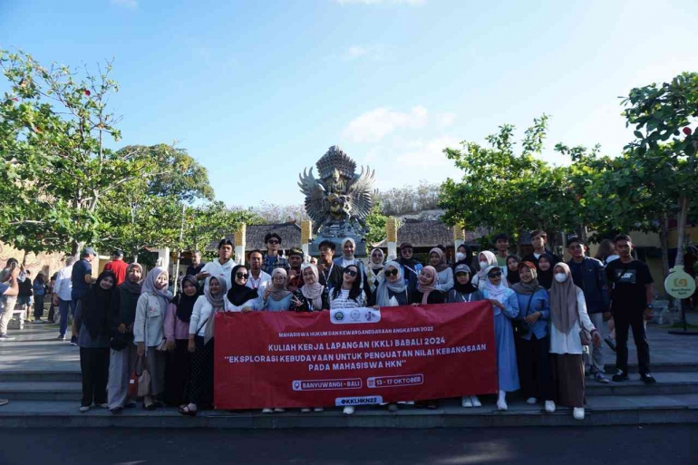 Kunjungan KKL Mahasiswa S1 PPKn Angkatan 2022 UM ke GWK, Wujud Pengembangan Infrastruktur dan Inovasi Berkelanjutan untuk Dorong Sektor Pariwisata!